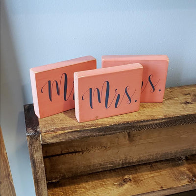 Mr and Mrs -Rustic Wood Sign - Netties Expressions